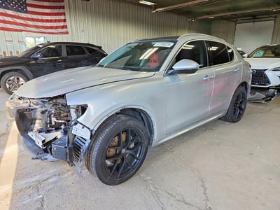 ZASPAKBN7M7****** 2021 Alfa Romeo Stelvio