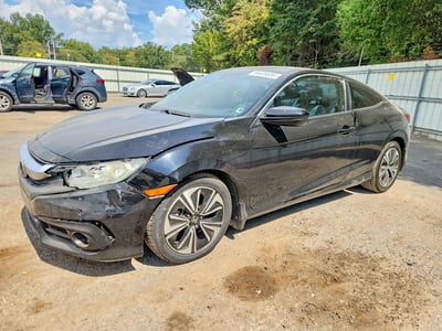2HGFC3B38JH****** 2018 Honda Civic