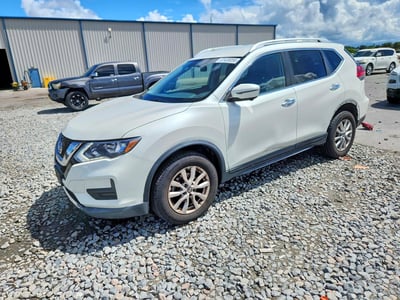 KNMAT2MV0HP****** 2017 Nissan Rogue