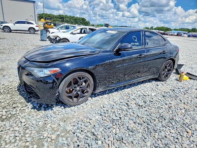 ZARFAMAN6M7****** 2021 Alfa Romeo Giulia