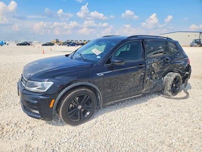 3VV3B7AX4KM****** 2019 Volkswagen Tiguan