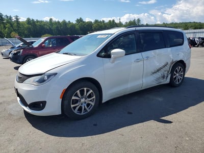 2C4RC1BG6KR****** 2019 Chrysler Pacifica