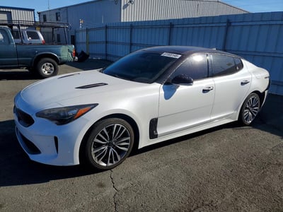 KNAE25LA1J6****** 2018 Kia Stinger