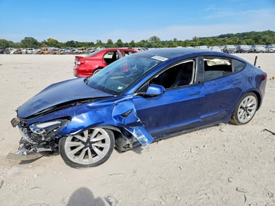 5YJ3E1EA4NF****** 2022 Tesla Model 3