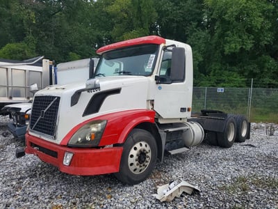 4V4NC9GG35N****** 2005 Volvo VNL