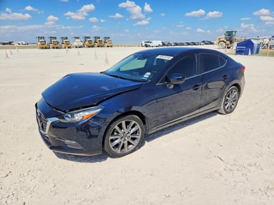 3MZBN1V33JM****** 2018 Mazda 3