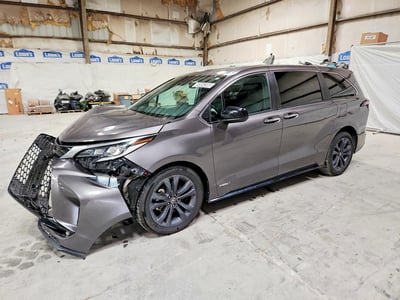 5TDXRKEC1MS****** 2021 Toyota Sienna Hybrid