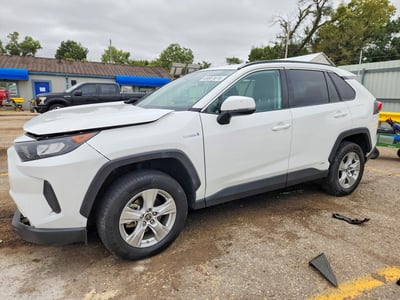 2T3MWRFV5MW****** 2021 Toyota RAV4