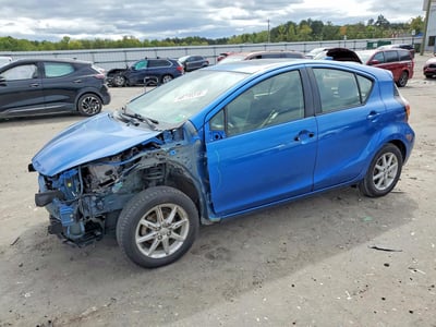 JTDKDTB36F1****** 2015 Toyota Prius C