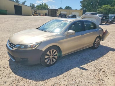 1HGCR2F70DA****** 2013 Honda Accord