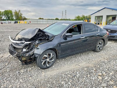 1HGCR2F3XGA****** 2016 Honda Accord