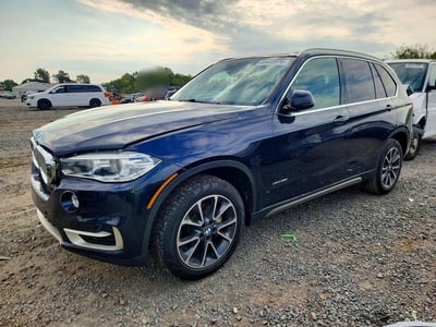 5UXKR0C57J0****** 2018 BMW X5