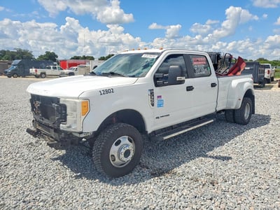 1FT8W3DT9HE****** 2017 Ford F-350