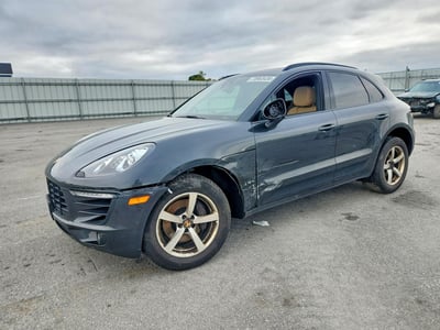 WP1AA2A53JL****** 2018 Porsche Macan
