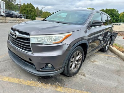 5TDBKRFH2GS****** 2016 Toyota Highlander