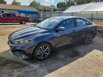 3KPF24AD3RE****** 2024 Kia Forte