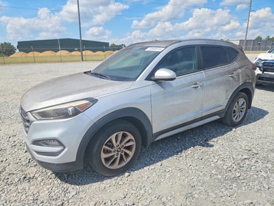 KM8J33A44JU****** 2018 Hyundai Tucson