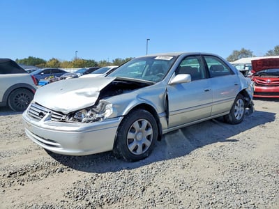 JT2BG28K4Y0****** 2000 Toyota Camry