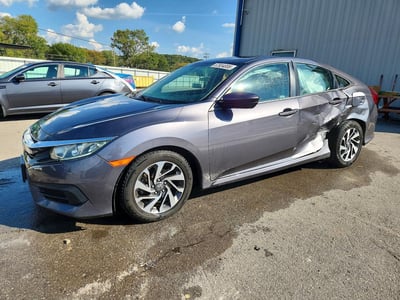 2HGFC2F72JH****** 2018 Honda Civic