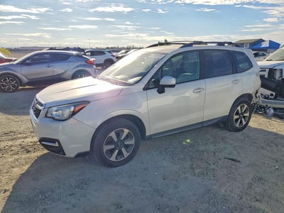 JF2SJAGC7HH****** 2017 Subaru Forester