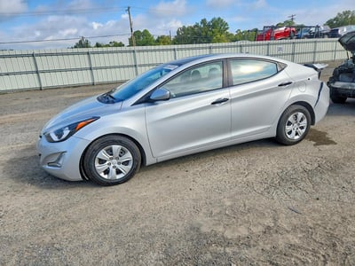 5NPDH4AE9GH****** 2016 Hyundai Elantra