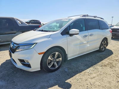 5FNRL6H83JB****** 2018 Honda Odyssey