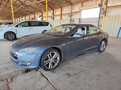 5YJSA1CNXDF****** 2013 Tesla Model S