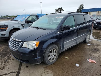 2A4RR5D15AR****** 2010 Chrysler Town & Country