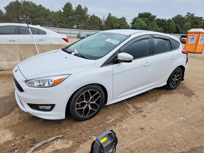 1FADP3K2XGL****** 2016 Ford Focus