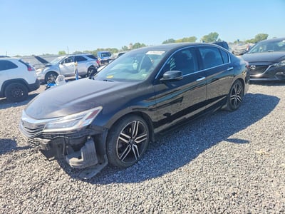 1HGCR3F95GA****** 2016 Honda Accord