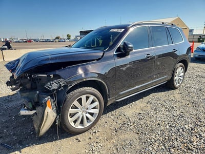YV4A22PK8G1****** 2016 Volvo XC90