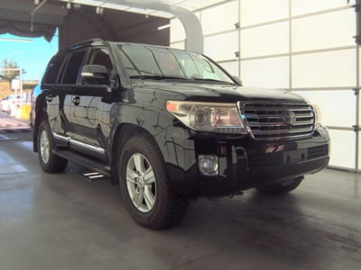 JTMHY7AJ6E4****** 2014 Toyota Land Cruiser