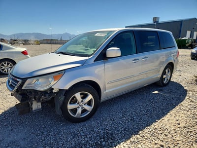 2V8HW34169R****** 2009 Volkswagen Routan
