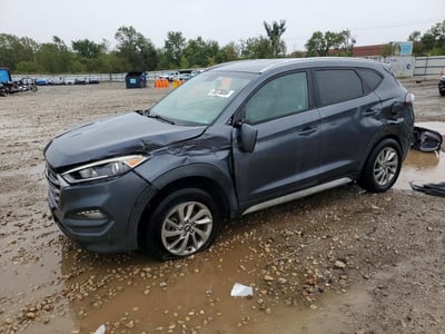 KM8J33A44HU****** 2017 Hyundai Tucson