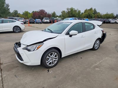 3MYDLBYV1HY****** 2017 Toyota Yaris