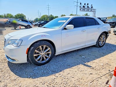 2017 Chrysler 300