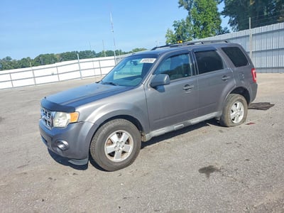 1FMCU9DG6AK****** 2010 Ford Escape