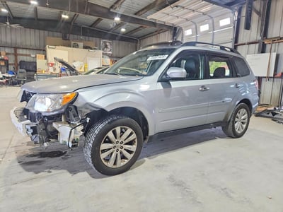 JF2SHAEC6CH****** 2012 Subaru Forester
