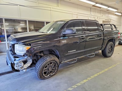 5TFDY5F13HX****** 2017 Toyota Tundra