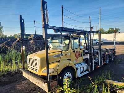 1FVHC5DV9CH****** 2012 Freightliner M2