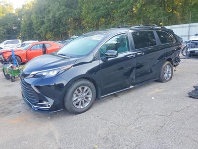 5TDJRKEC6RS****** 2024 Toyota Sienna Hybrid
