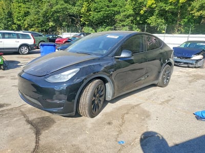 5YJYGDEE9MF****** 2021 Tesla Model Y