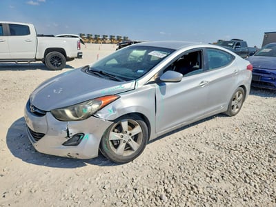 KMHDH4AE8DU****** 2013 Hyundai Elantra