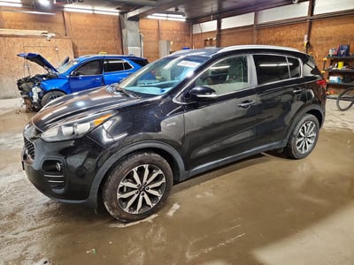 KNDPNCAC7J7****** 2018 Kia Sportage