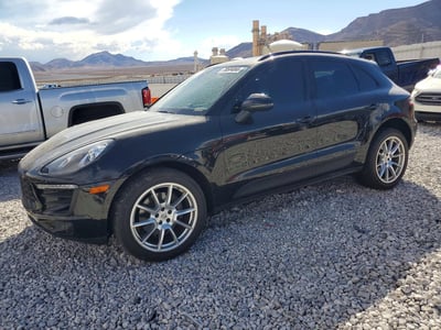 WP1AA2A59JL****** 2018 Porsche Macan