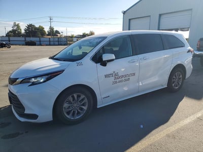 5TDKRKECXMS****** 2021 Toyota Sienna