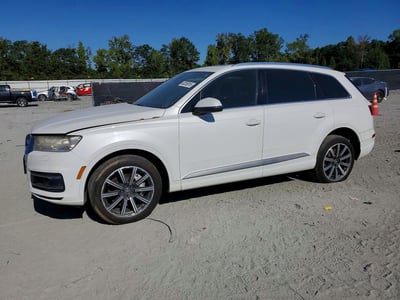 WA1LAAF70HD****** 2017 Audi Q7