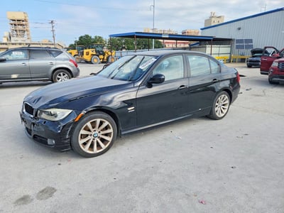 WBAPK5C57BA****** 2011 BMW 3 Series