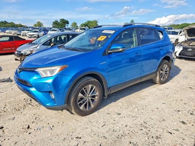 JTMRJREV1HD****** 2017 Toyota RAV4