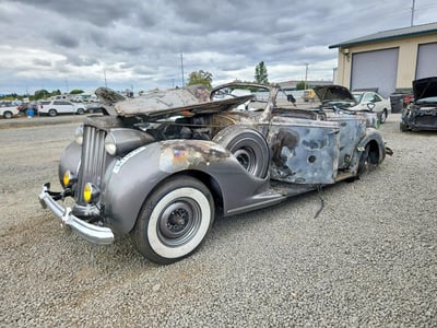 12532*** 1939 Packard Caribbean